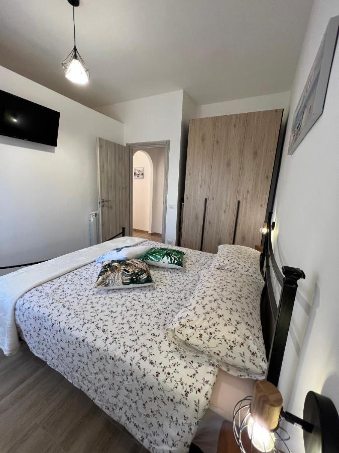 Appartement Waikiki House à Passoscuro Extérieur photo
